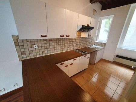 Location Appartement 1 pièce 31m² CLERMONT FERRAND 63000 - Photo 4