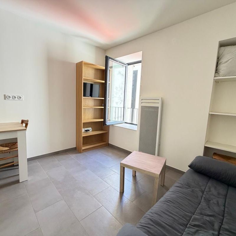 Location Appartement 1 pièce 17m² LA ROCHELLE 17000 - Photo 1