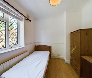 5 bedroom terraced house to rent - Photo 3