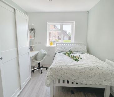 Room in a Shared House, Centenary Road, CV4 - Photo 2