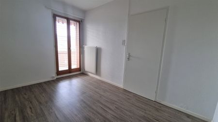 Appartement de 4 pièces au 2ème étage à Delémont - Photo 3