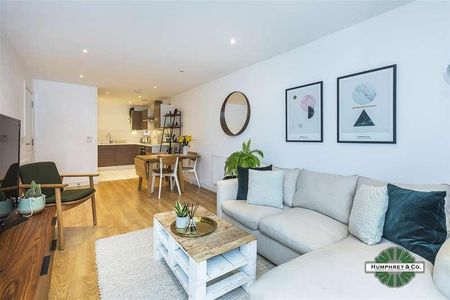 Merlin Heights, Waterside Way, N17 - Photo 3