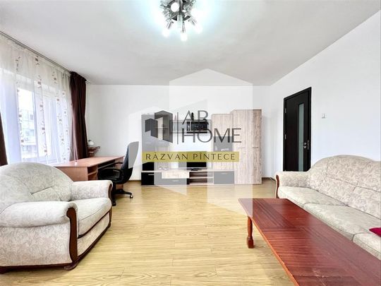 Apartament 2 camere, decomandat, spatios, ultracentral Mc'Donalds - Photo 1