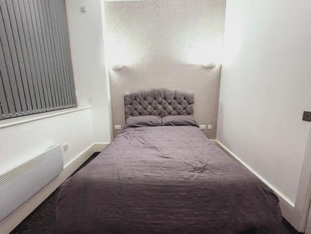 2 bedroom property to rent - Photo 4