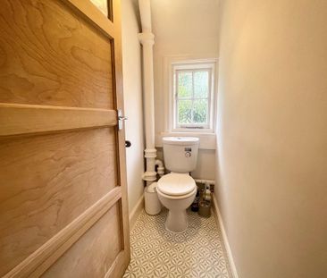 2 bedroom semi-detached house to rent - Photo 4