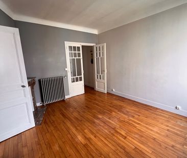 Location Appartement 3 pièces 57m² CHOISY LE ROI 94600 - Photo 2