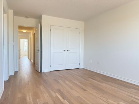 For Lease - 1457 Savoline Boulevard, Milton, Ontario - Photo 3