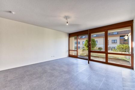 +++ hell & sonnig - hochwertig modernisiert - grün & ruhig - Süd/West-Balkon - inklusive Einbauküche & TG-Stellplatz +++ - Photo 2