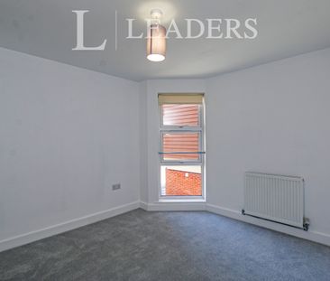 2 bedroom flat to rent Highcliffe - Photo 6