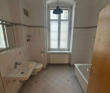 kleine, gemütliche 4- RWE mit Balkon und Einbauküche in der Görlitz... - Photo 3