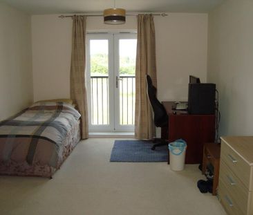 4 bedroom terraced house to rent - Photo 5