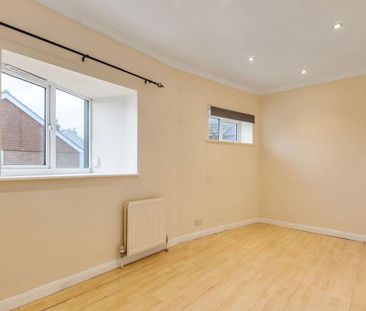 2 bedroom house to rent - Photo 2