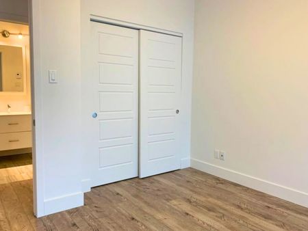 Condo moderne semi-meublé à Lachine ! - Photo 3