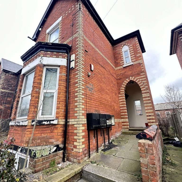 20 Ash Tree Road, Manchester, M8 - Photo 1