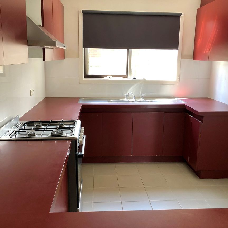 CHARMING 2 BEDROOM IN A GREAT MITCHAM LOCATION - Photo 1