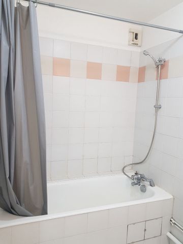 Location Appartement 2 pièces 53m² - Photo 5