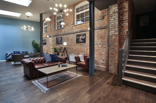 1 bedroom in a flat share to rent - Photo 1