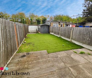 London Road, Grays - Photo 1