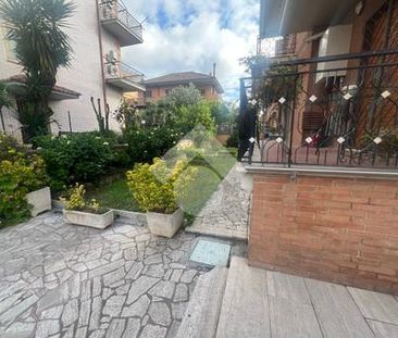 Trilocale in affitto - Photo 3