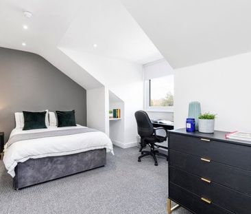 West Parade, LINCOLN, LN1 1LF, Property for rent - Photo 2