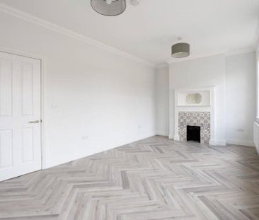 4 bedroom apartment to rent - Photo 3