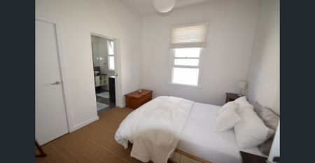 Enjoy the experience, Living Here - Photo 4