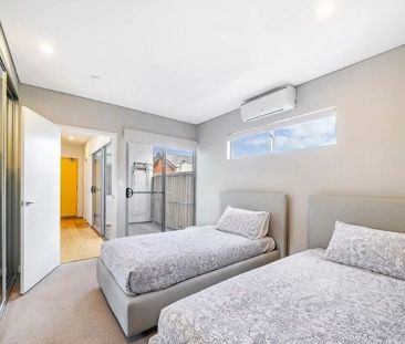 LIfestyle, Comfort and Dreams are made here - Photo 6