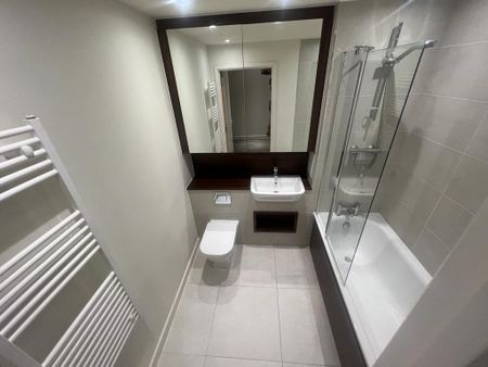 2 bedroom flat to rent - Photo 5