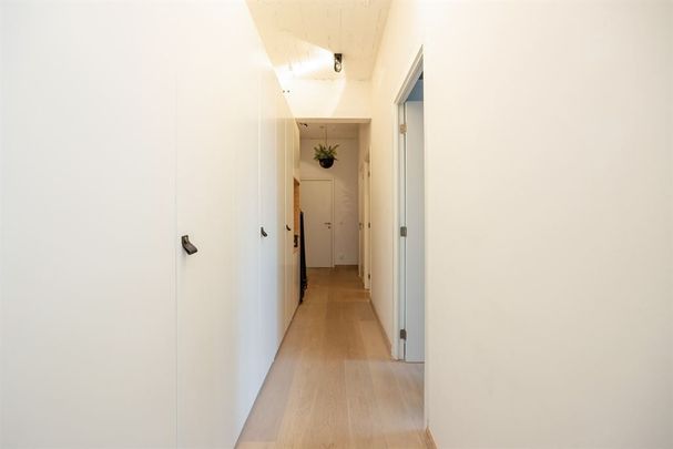 Duplex appartement met groot terras en autostaanplaats - Photo 1