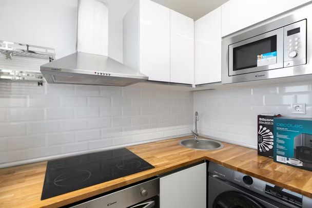 Carrer Estruch, L'Hospitalet de Llobregat, Catalonia 08904 - Photo 1