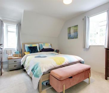 4 bedroom apartment to rent - Photo 1