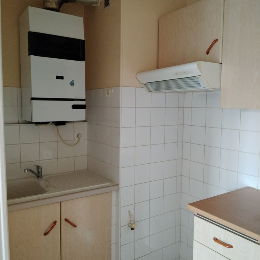 F1, Résidence Eiffel - Photo 1