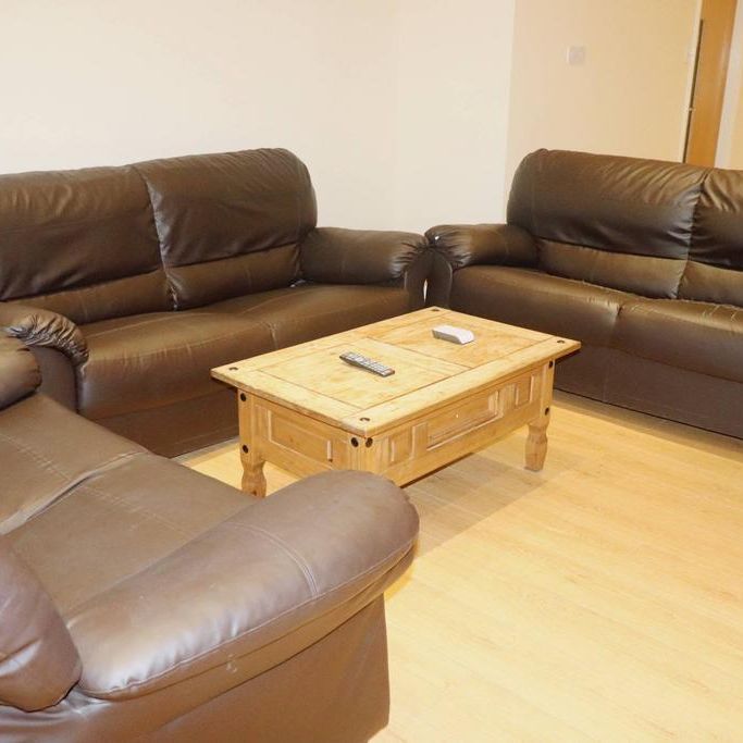 1 bedroom in a house share to rent - Photo 1