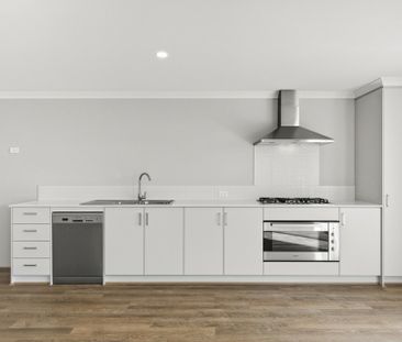 Everything you need and more - Photo 6