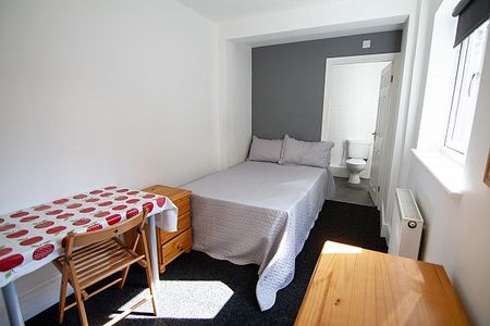 19 Siward Street - Photo 5