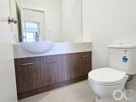 Open The Door to Convenient, Modern Living in Munno Para - Photo 5