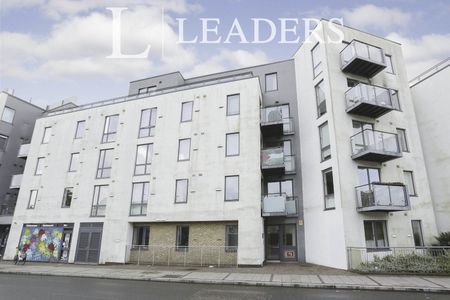 City Walk Apartments, Perry Vale, SE23 - Photo 2