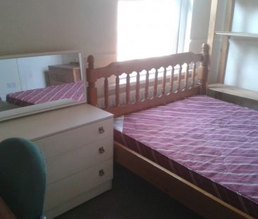Nice 4 bed student house available - Photo 6