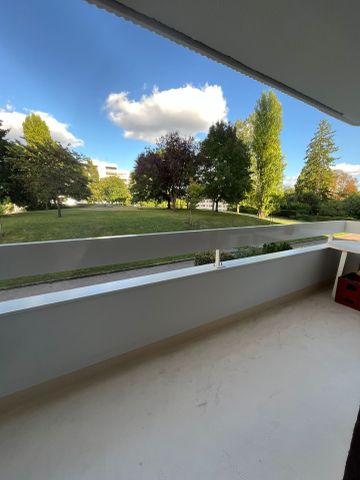 Location Appartement 3 pièces 70m² ORLEANS 45000 - Photo 5