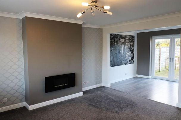 3 bedroom property to rent - Photo 1