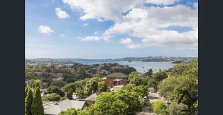 Sweeping unobstructed views from the ridge of Neutral Bay - Photo 5