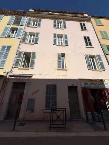 Location Appartement 2 pièces 27m² HYERES 83400 - Photo 5