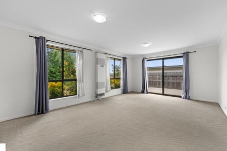 43 John James Loop, Macgregor ACT 2615 - House For Rent | Domain - Photo 5