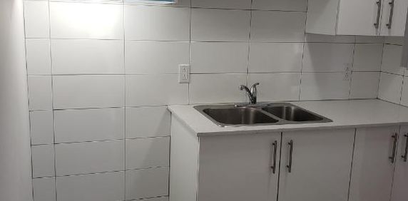 4 ½ à Montréal style condo, $1600 - Photo 2