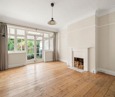3 bedroom semi-detached house to rent - Photo 2