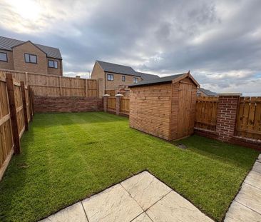3 bedroom semi-detached house to rent - Photo 1
