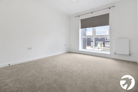 3 bedroom detached house to rent - Photo 2