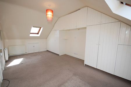 4 bedroom apartment to rent - Photo 5