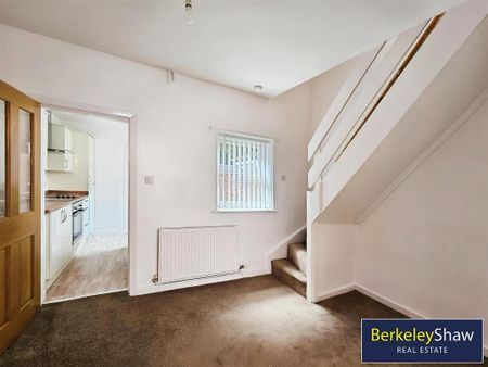 2 bedroom terraced house to rent - Photo 5