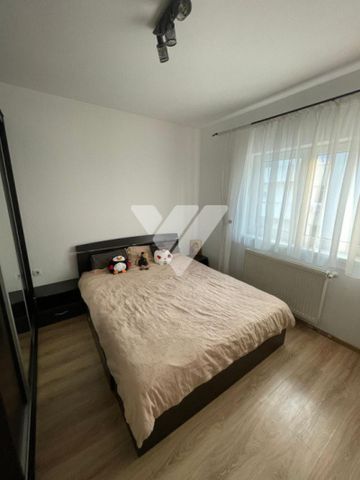 Apartament 3 camere, 90 mp,mobilat de inchiriat , Calea Cisnadiei - Photo 3